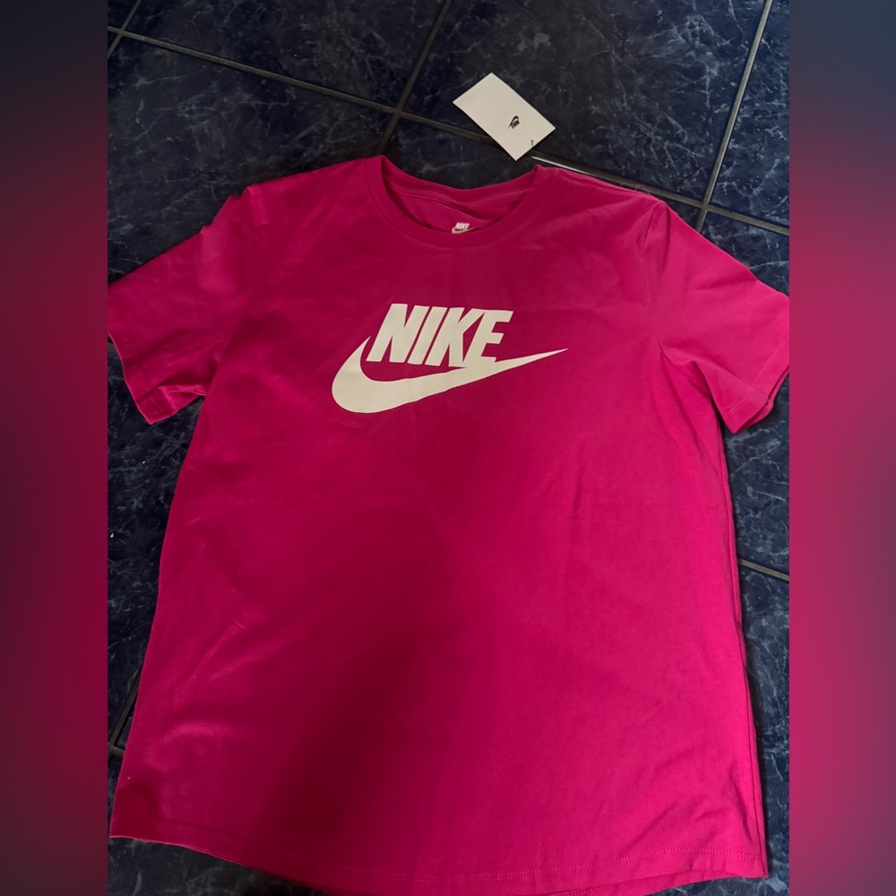 NWT NIKE PRO Logo bundle ✨